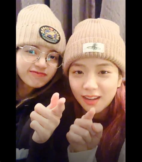 Engsub Watch Blackpink Jisoo And Lisa Vlive Video April 27 2019