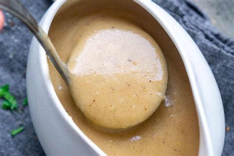 Easy Turkey Gravy Recipe - The Kitchen Girl