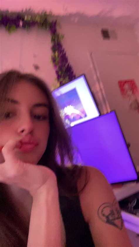 🦄 Sadbittyeva Maybe Eva Tiktok