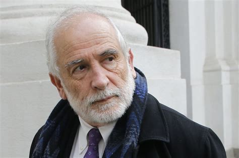 Montes no renunciará tras allanamiento al Minvu: – La Metro FM