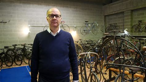 Stefano Il Medico Che Ha Collezionato L Intera Storia Della Bicicletta