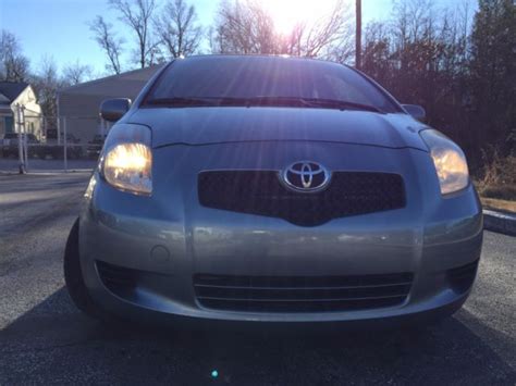 2007 Toyota Yaris 2 Door Excellent Condition Inside Out 40mpg Super Clean