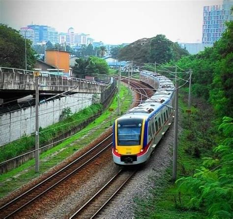 Keretapi Lembah Klang Puncalembah