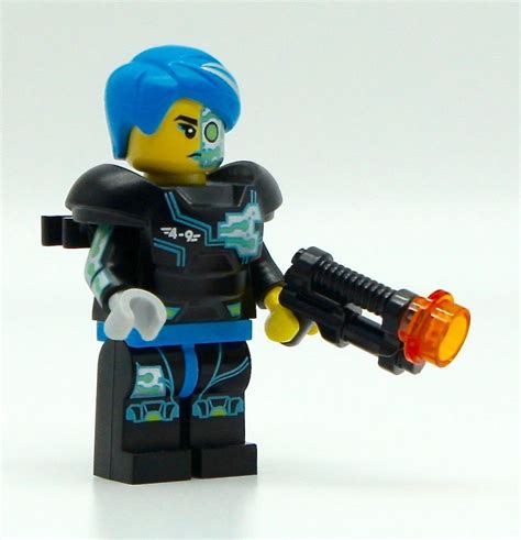 LEGO The Cyborg | SG MiniFigures