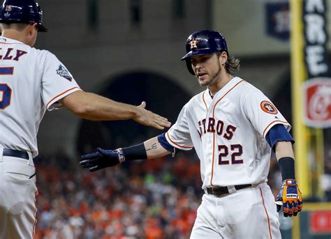 Astros Josh Reddick Undergoes Shoulder Surgery