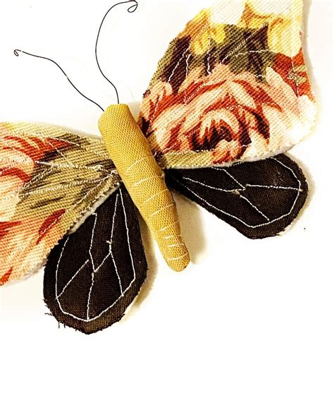 How To Make A Fabric Butterfly Free Pattern Small Sewing Project