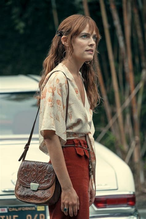 Six Ways To Channel Daisy Jones The Sixs Unapologetic 70s Cool