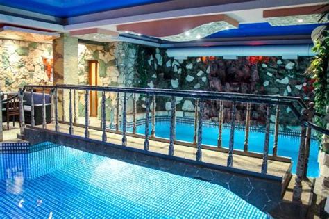 AMIRA PALACE HOTEL & SAUNA - Lodge Reviews (Yerevan, Armenia)