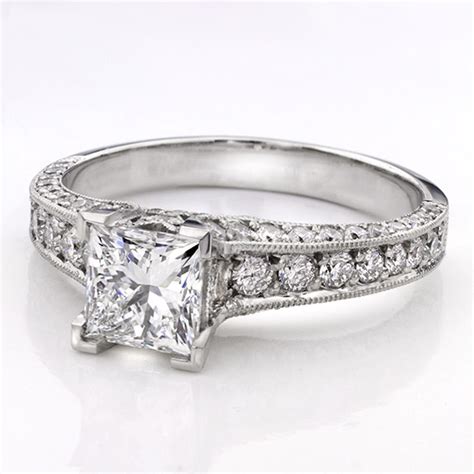 Pav Engagement Setting For Round Diamond Adiamor