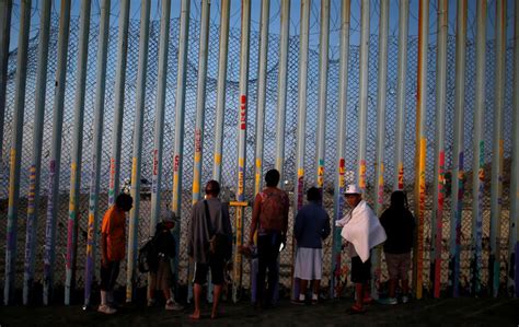 Migrant Caravans Journey To The U S Border Abc News