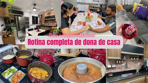 Rotina de dona de casa completa Cuidei do lar Fiz almoço e Bolo de