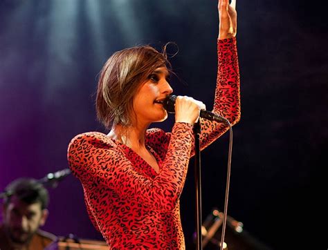 Yelle et l'ère du verseau, un nouvel album pop qui fait bouger - Fugues