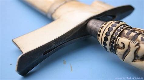 Oriental Arms Very Fine Sumatra Keris Dagger With Ivory Scabbard