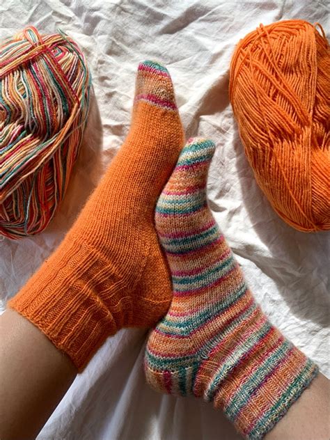 Two Needle Flat Knit Socks Free Pattern Artofit