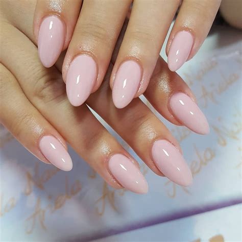 Pin By Caraiosa On Nails Gel Nails Pink Acrylic Nails Round Nails