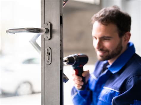 Quand faire appel à un serrurier à Grenoble