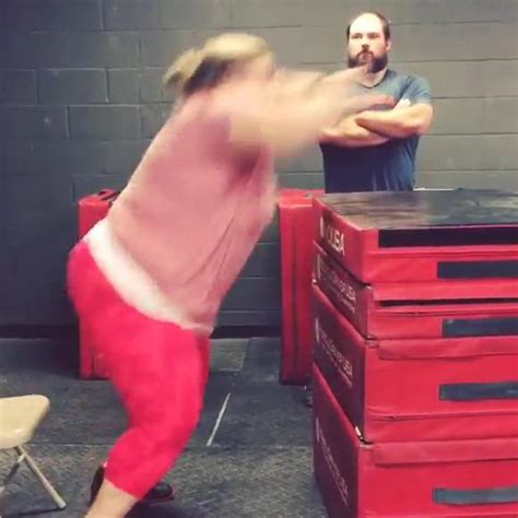 VIDEO: Olympic weightlifter Holley Mangold (sister of Nick) mocks NFL players’ box jump fad ...