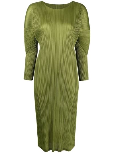 Issey Miyake Fully Pleated Midi Dress In 绿色 Modesens