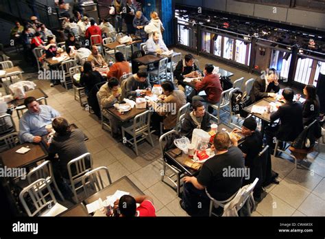 Woman In Mcdonalds Hi Res Stock Photography And Images Alamy