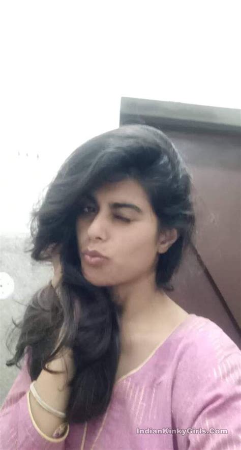 Naughty Bangalore College Girl Nude Selfies Leaked Indian Nude Girls