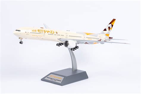 Etihad Airways Boeing 777 3FX ER A6 ETH InFlight200 IF773EY0721 Modelo