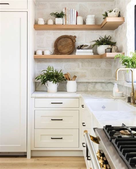 Backsplash Ideas For White Kitchen Cabinets