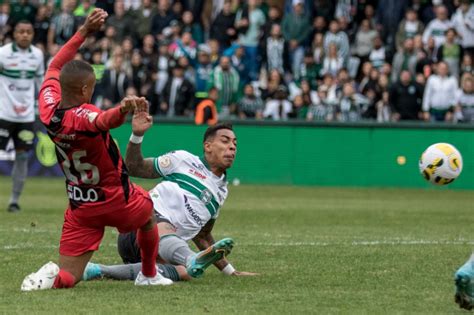 AtuaÇÕes Do Coritiba Thonny Anderson E Igor Paixão Se Destacam No