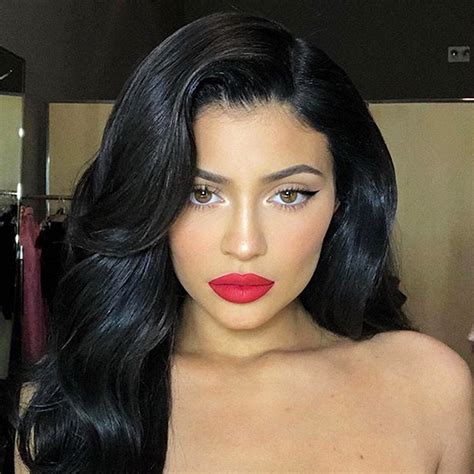 Kylie Jenner zeigt uns ihr Haus | BRAVO