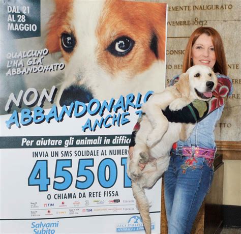 Abbandono E Randagismo Al Via La Nuova Campagna Testimonial Cane