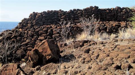 Heiau | ancient Hawaiian religious site and structure | Britannica