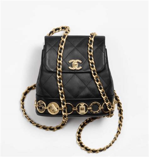 Chanel Pre-Fall/Winter 2023/24 Handbags Are Here - PurseBop