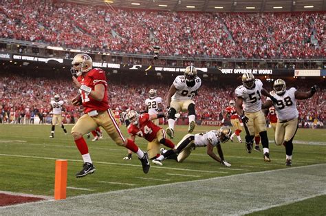 SF 49ers vault: Alex Smith's touchdown run vs. Saints changed his career