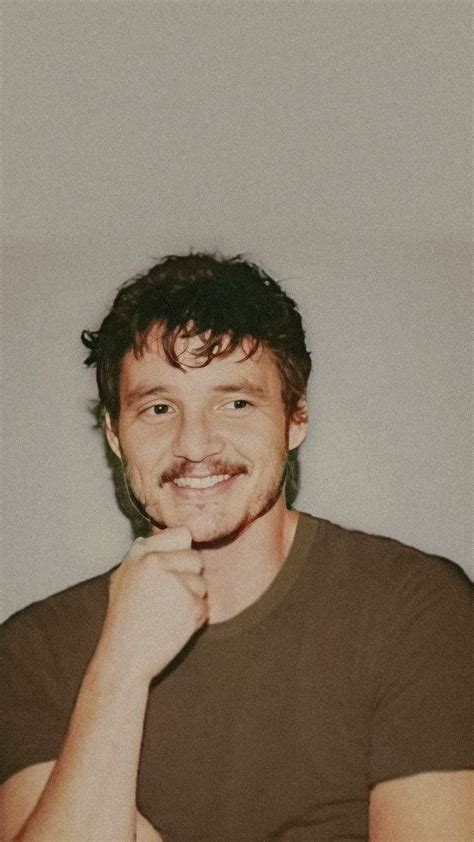 Pedro Pascal Wallpaper Follow For More HD Pedrito Uomini