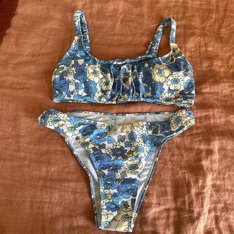 Blue And White Floral Bikini Set Top Is Padded With Depop