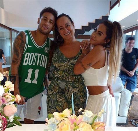 Ap S Advogado De Defesa Da Mulher Que Acusa Neymar De Estupro Deixar O