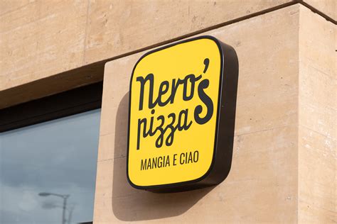 Nero's Pizzaria E Choperia - Nero's Pizza - Pizza al taglio