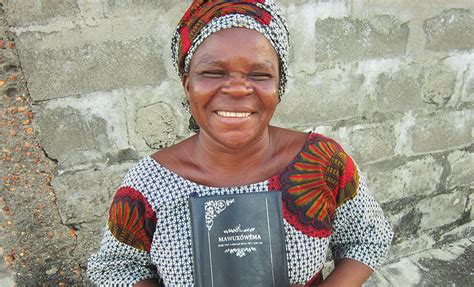 Fon Bible Translation Illuminates Hearts in Benin | Articles | American ...