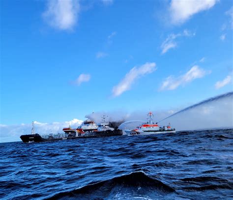 Gro Einsatz Bei Brennendem Ltanker Auf Ostsee