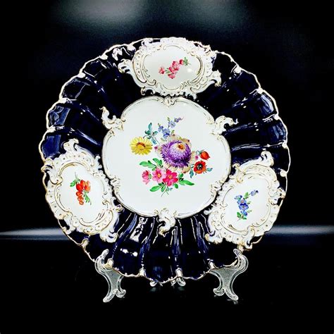 E A Leuteritz Meissen First Choice Sumptuous Ceremonial Plate