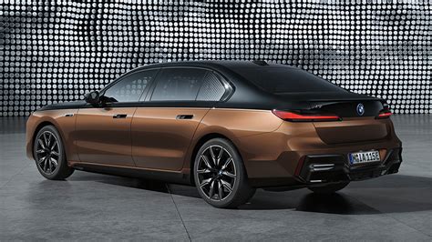 Experience Luxury First Ever Bmw I7 M70 Xdrive