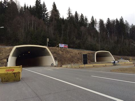 A2 Süd Autobahn Kalcherkogel Mitterberg und Herzogbergtunnel A9