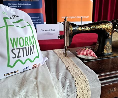 Worki Sztuki ekologiczna akcja MPEC Tarnów i Szkoły Szczepanika