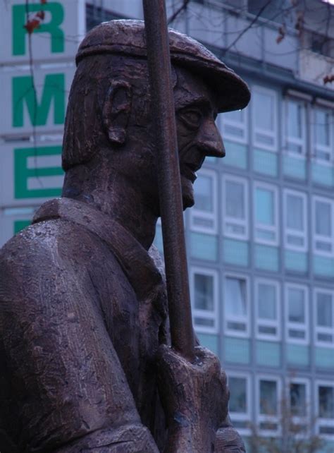 Schlammbeiser Denkmal Giessen Entdecken Giessen Entdecken