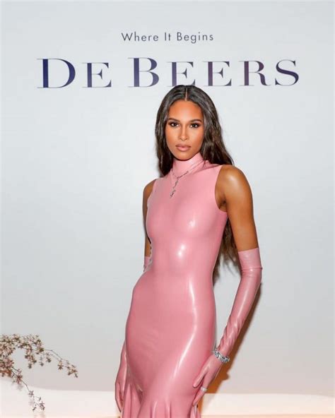 Cindy Bruna Sexy In Tight Dress At De Beers Party 7 Photos The Fappening