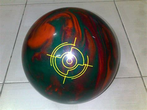 KEDAI BOWLING ONLINE: Brunswick Zone Bowling ball 14 lbs