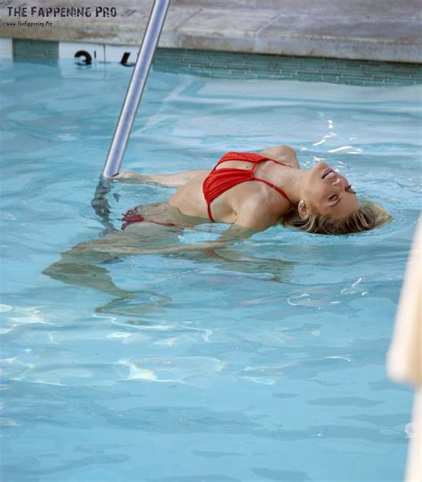 AnnaLynne McCord Exposed Her Sexy Wet Ass And Tits 16 Photos The Fappening