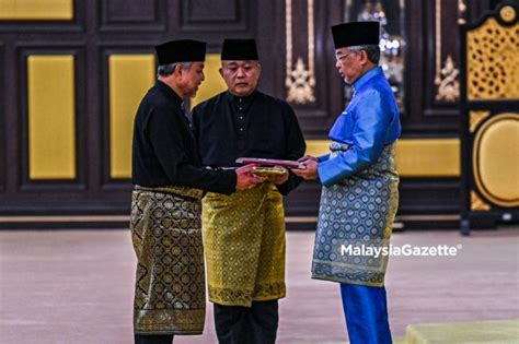 Dua TPM 25 Kabinet Kerajaan Perpaduan Angkat Sumpah Jawatan Menteri