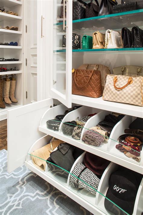 Awesome Beach Style Storage Closets Designs