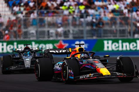 Gp Miami F1 2023 Podio De Alonso 3º Verstappen Remonta Hasta La