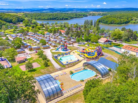 Camping Palais De Gaufrette Capfun R Mering Les Puttelange Lorraine